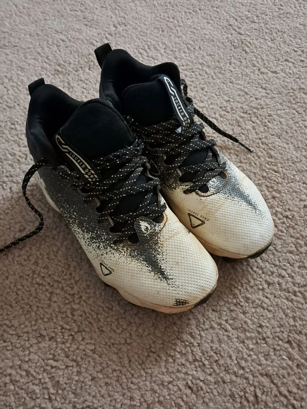 Under Armour Baseball Cleats